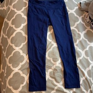 Navy 3/4 lulu lemon leggings